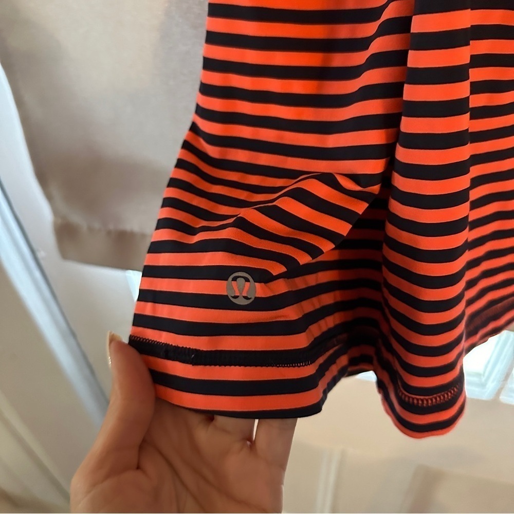 Lululemon Free to Be Tank Sea Stripe Light Flare Inkwell size 4‎ - Picture 7 of 7